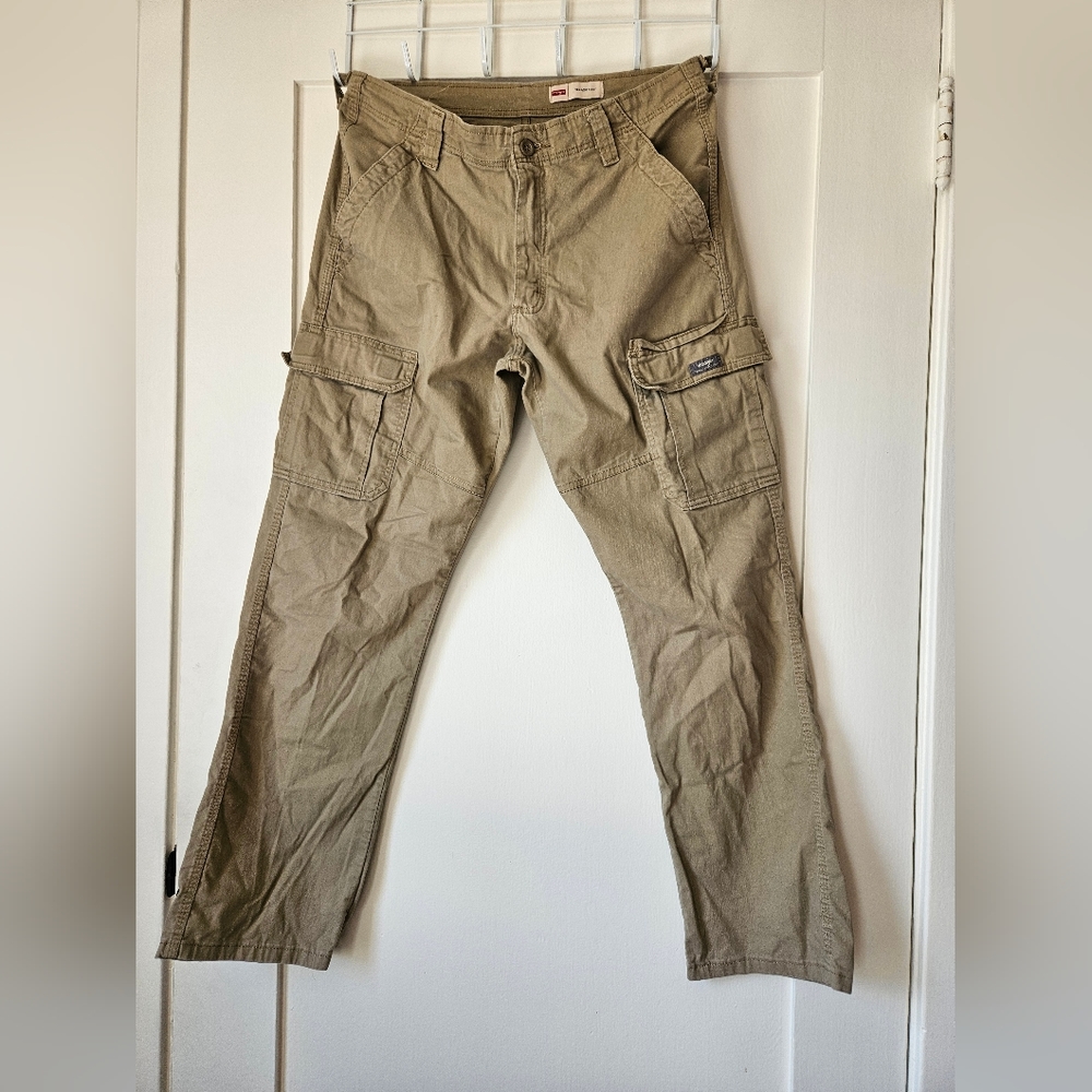 Wrangler cargo pants